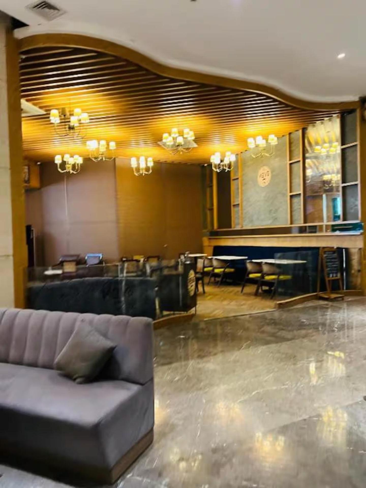 Monarch Noida Apartment *