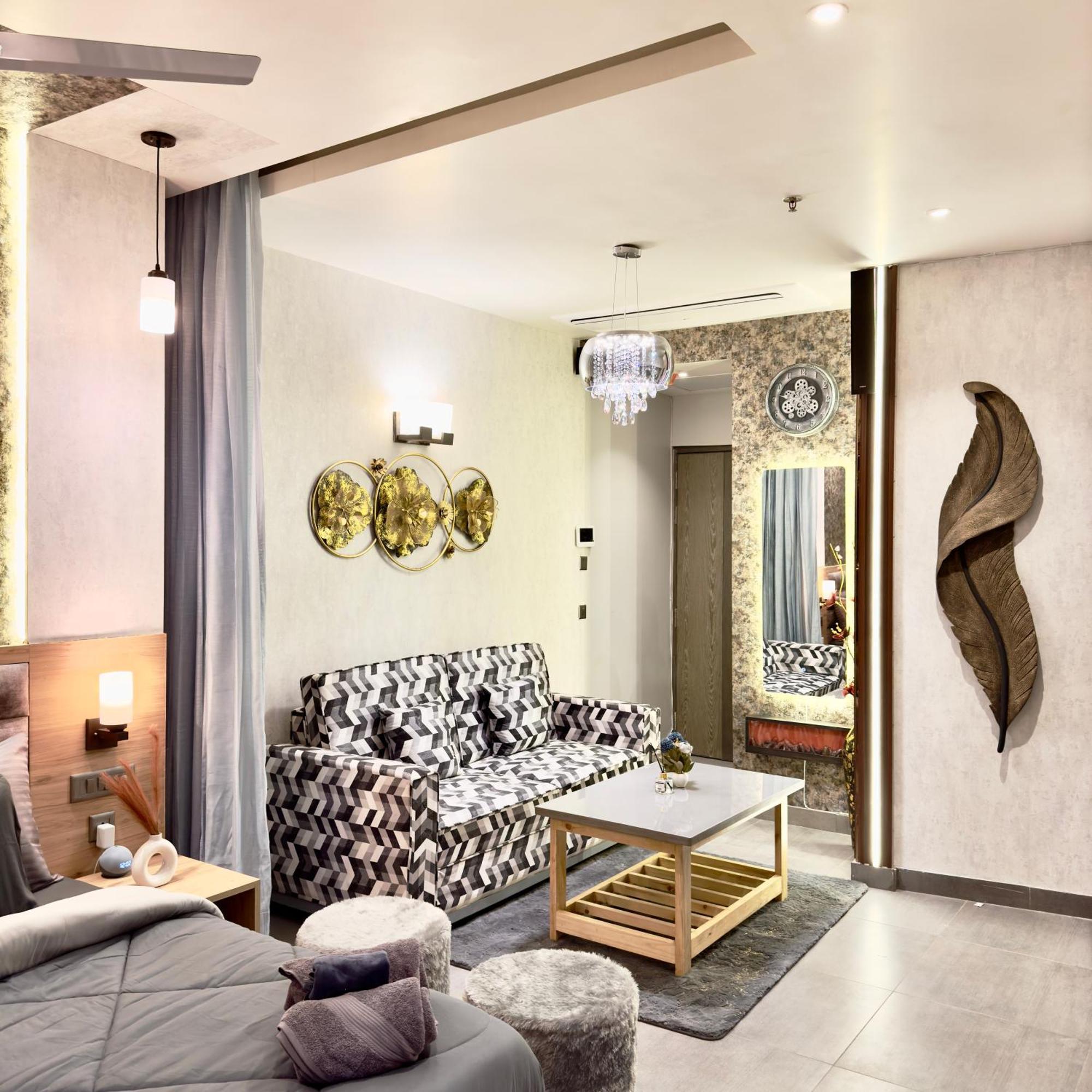 Monarch Noida Apartment